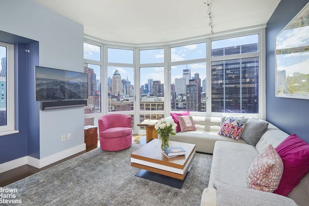 Unit for sale at 555 W 59TH Street, Manhattan, NY 10019
