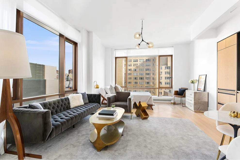 Unit for sale at 215 E 19TH Street, Manhattan, NY 10003