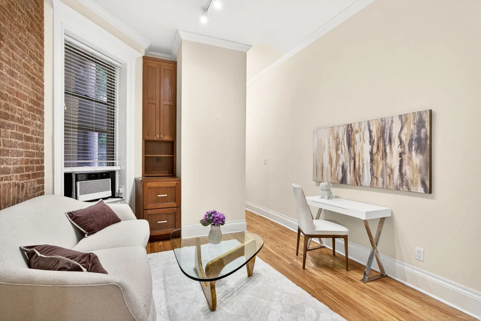 Unit for sale at 213 W 80TH Street, Manhattan, NY 10024
