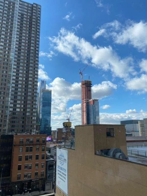 Unit for sale at 500 W 43rd Street, Manhattan, NY 10036
