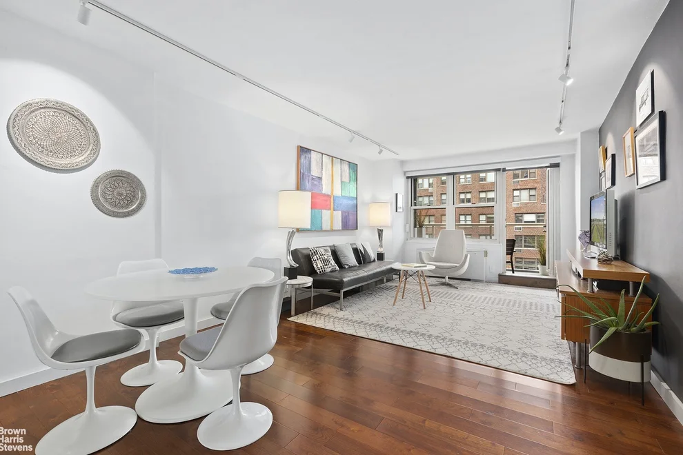 Unit for sale at 305 E 24TH Street, Manhattan, NY 10010