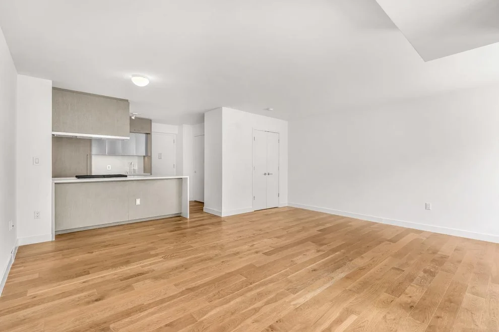 Unit for sale at 225 Rector Place, Manhattan, NY 10280