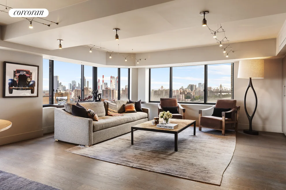 Unit for sale at 10 E END Avenue, Manhattan, NY 10075