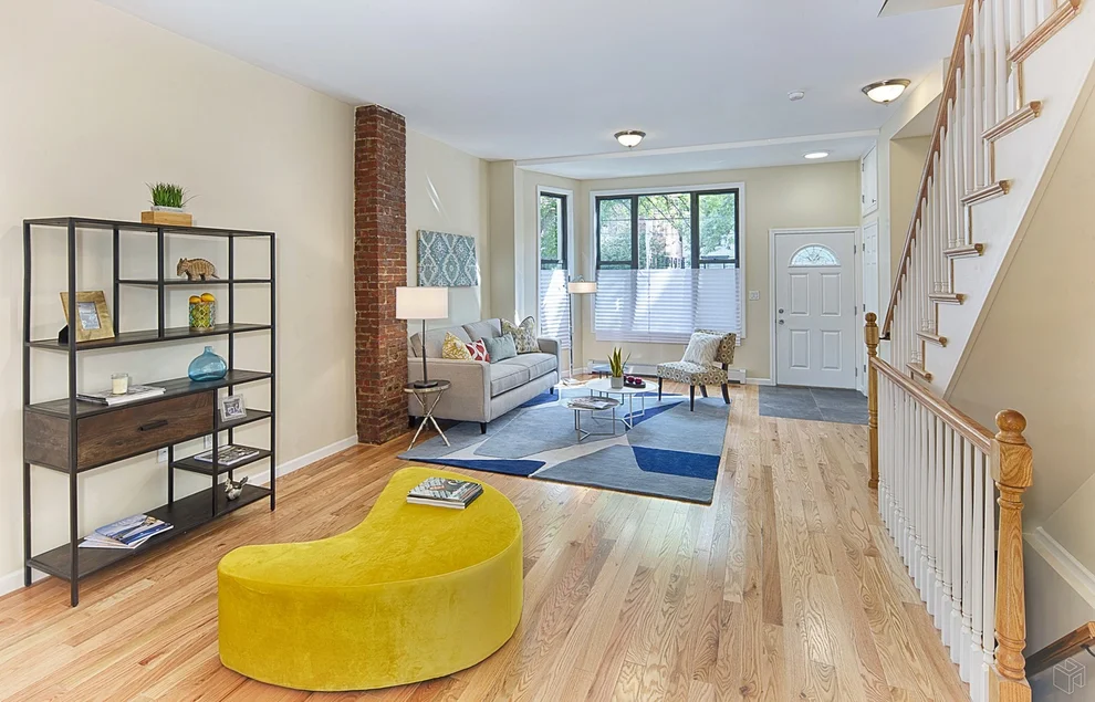 Unit for sale at 12 31ST Avenue, Queens, NY 11106