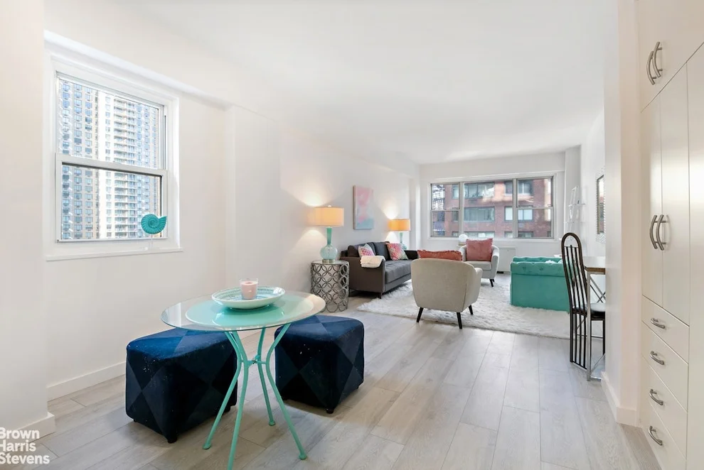 Unit for sale at 520 E 72ND Street, Manhattan, NY 10021