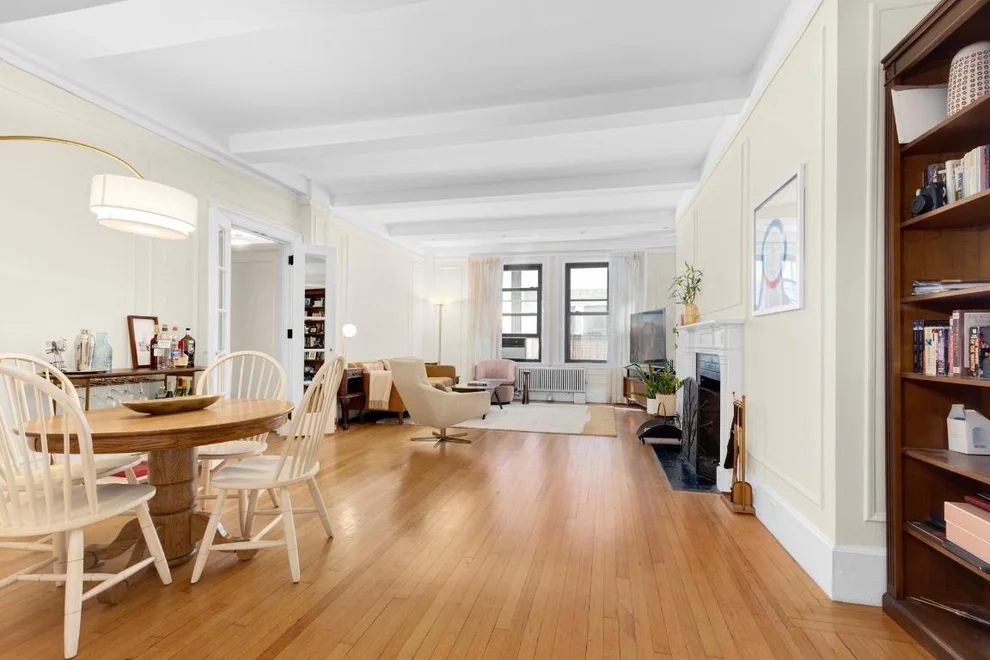 Unit for sale at 212 E 48TH Street, Manhattan, NY 10017