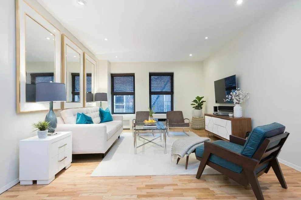 Unit for sale at 250 W 27TH Street, Manhattan, NY 10001