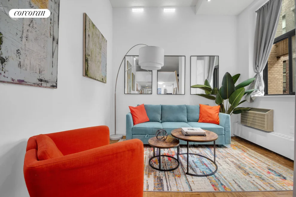 Unit for sale at 372 5TH Avenue, Manhattan, NY 10018
