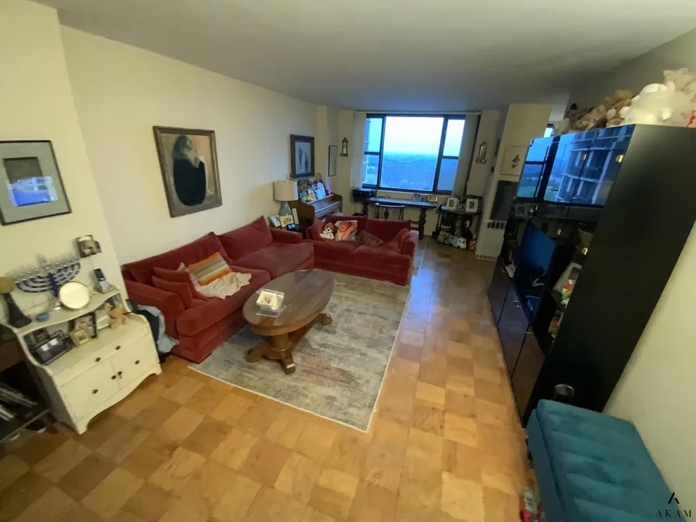 Unit for sale at 269-10 Grand Central Parkway, Queens, NY 11005