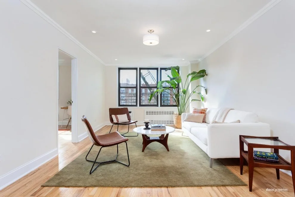 Unit for sale at 515 E 7th Street, Brooklyn, NY 11218