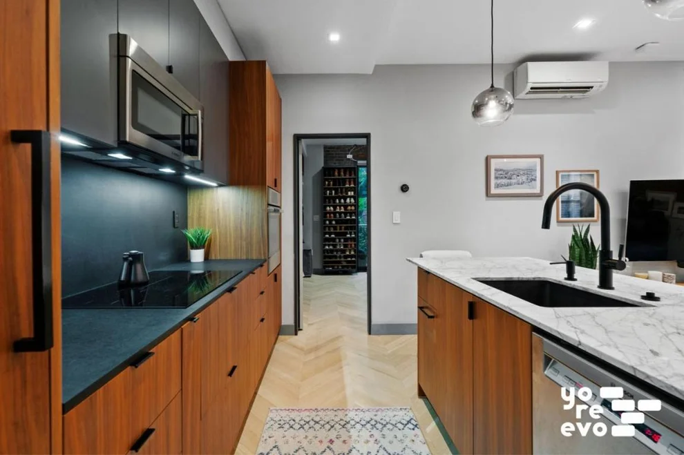 Unit for sale at 105 E 19th Street, Manhattan, NY 10003