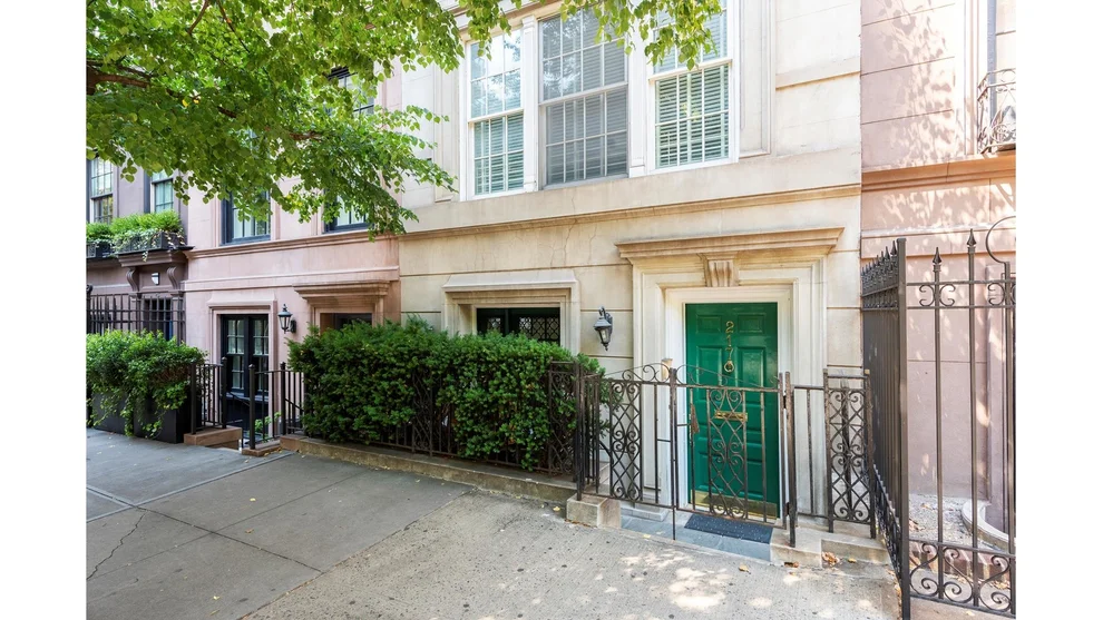 Unit for sale at 217 E 61ST Street, Manhattan, NY 10065