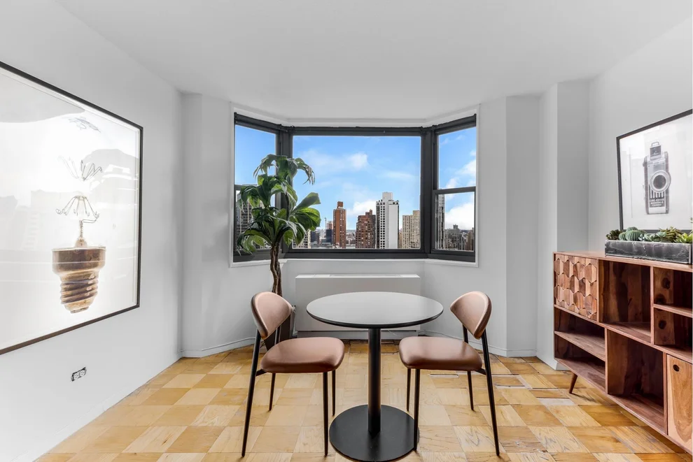 Unit for sale at 200 E 90TH Street, Manhattan, NY 10128