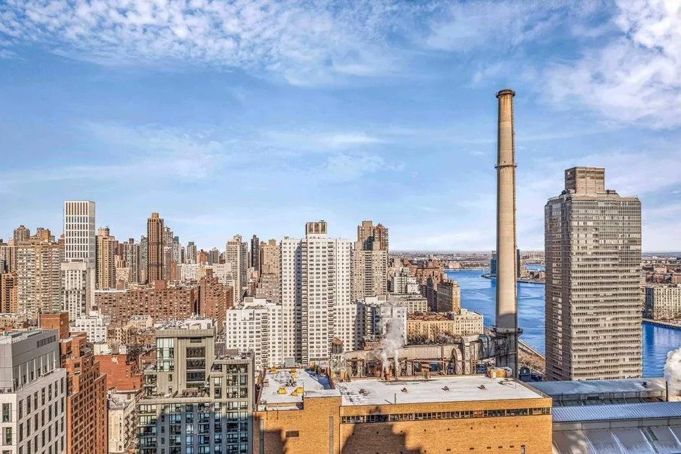 Unit for sale at 515 E 72nd Street, Manhattan, NY 10021