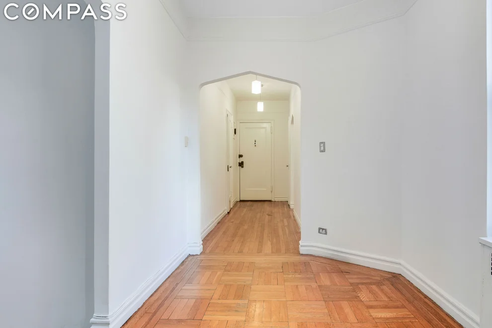 Unit for sale at 129 W 89th Street, Manhattan, NY 10024