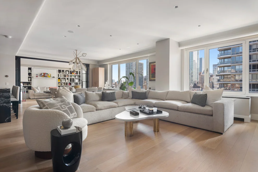 Unit for sale at 200 E 62ND Street, Manhattan, NY 10065