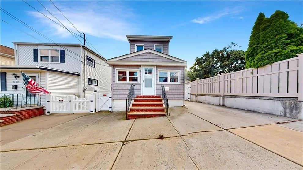 Unit for sale at 73-06 68th Road, Queens, NY 11379