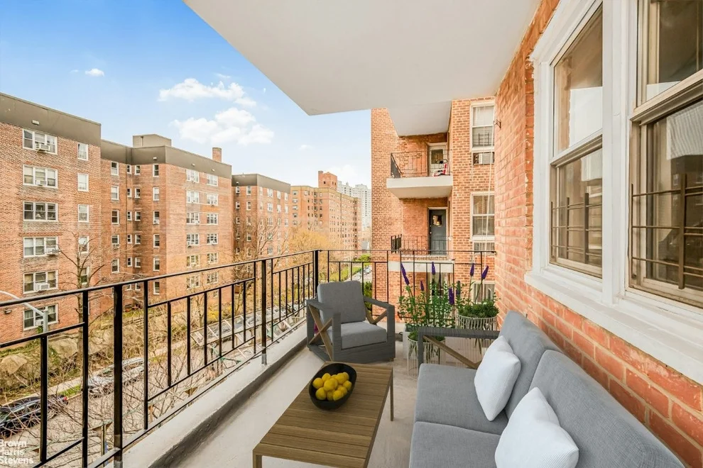 Unit for sale at 3050 FAIRFIELD Avenue, Bronx, NY 10463