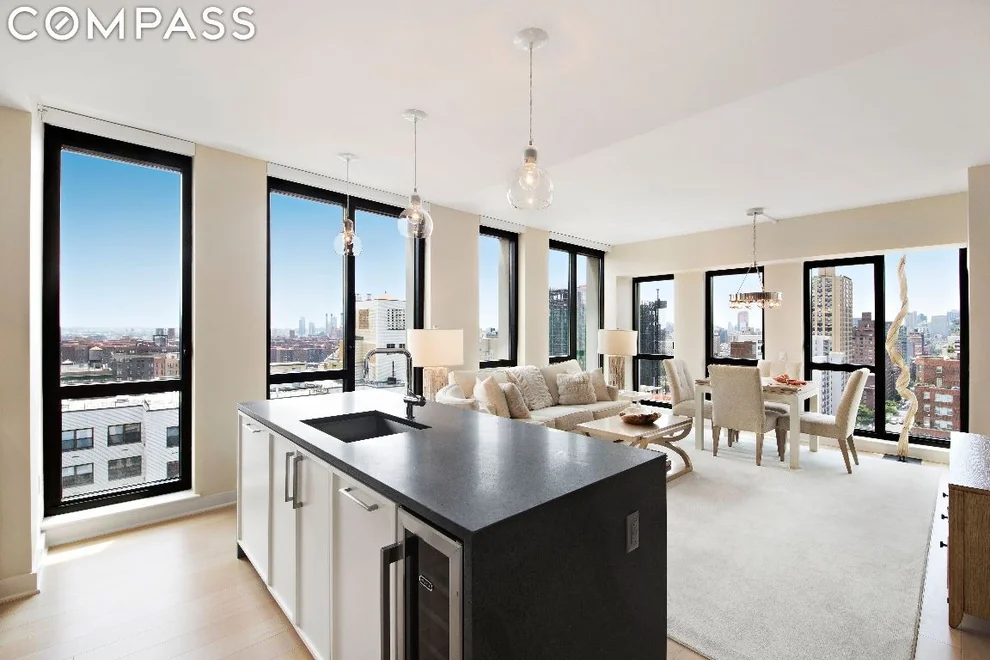 Unit for sale at 160 E 22nd Street, Manhattan, NY 10010