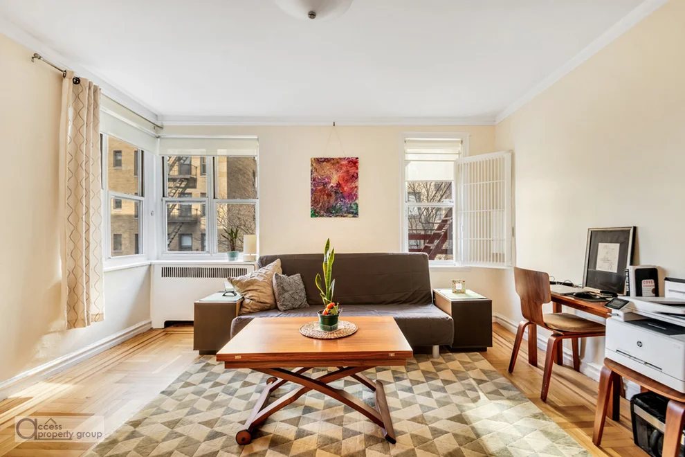Unit for sale at 585 W 214TH Street, Manhattan, NY 10034