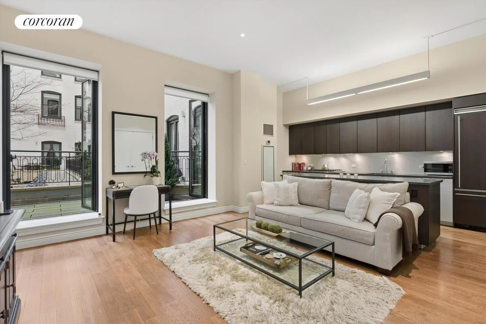 Unit for sale at 225 5TH Avenue, Manhattan, NY 10010