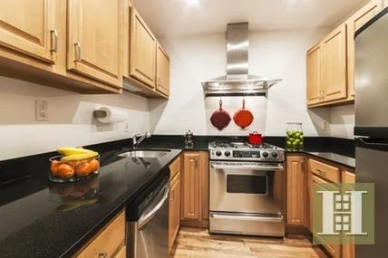 Unit for sale at 320 WASHINGTON Avenue, Brooklyn, NY 11205