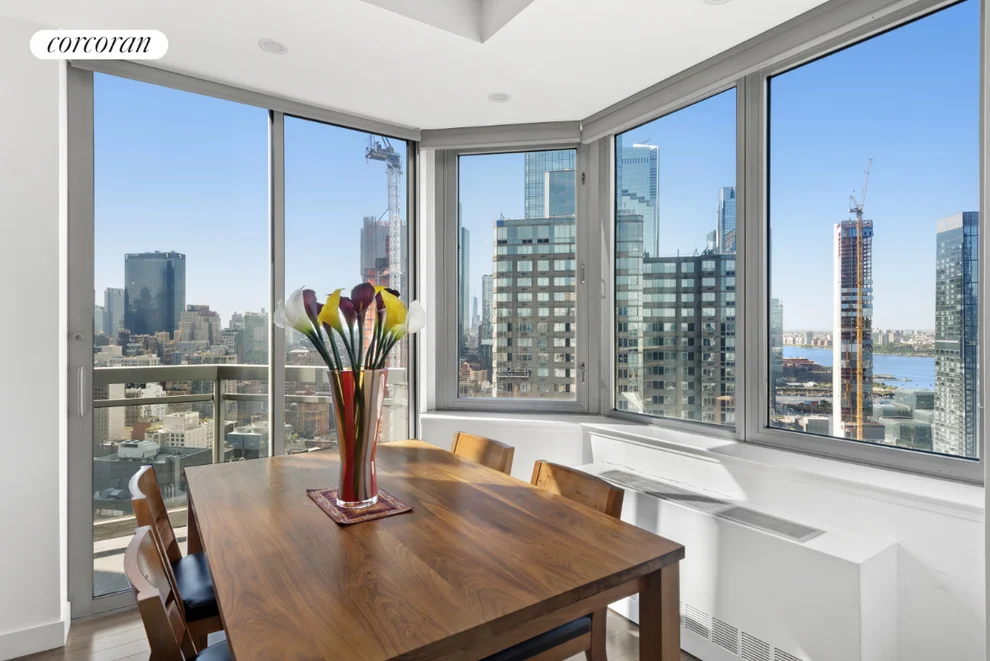 Unit for sale at 500 W 43RD Street, Manhattan, NY 10036
