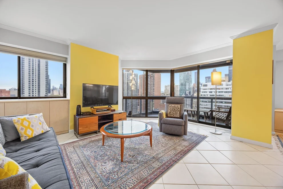 Unit for sale at 200 E 61st Street, Manhattan, NY 10065