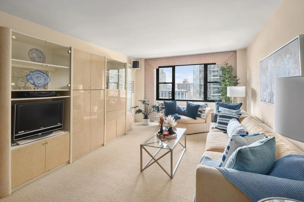 Unit for sale at 165 W 66TH Street, Manhattan, NY 10023