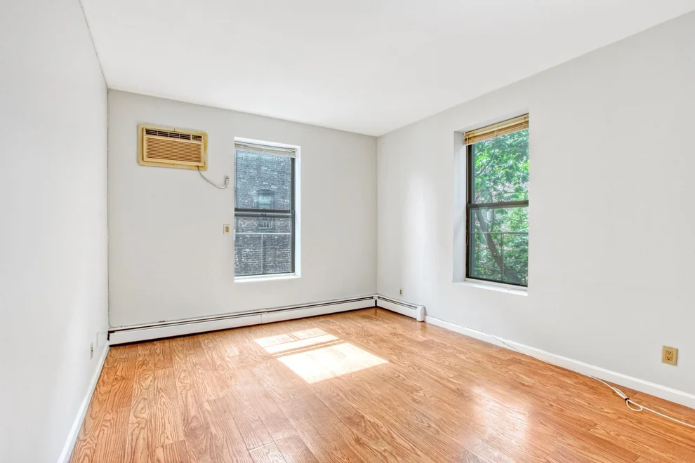 Unit for sale at 510 OCEAN Parkway, Brooklyn, NY 11218