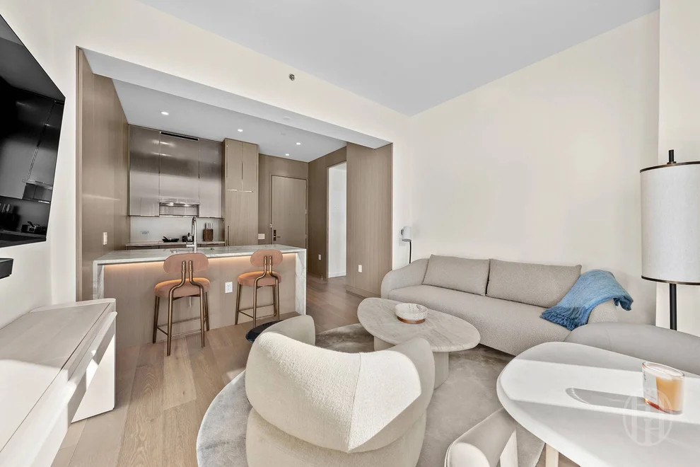 Unit for sale at 111 W 56th Street, Manhattan, NY 10019