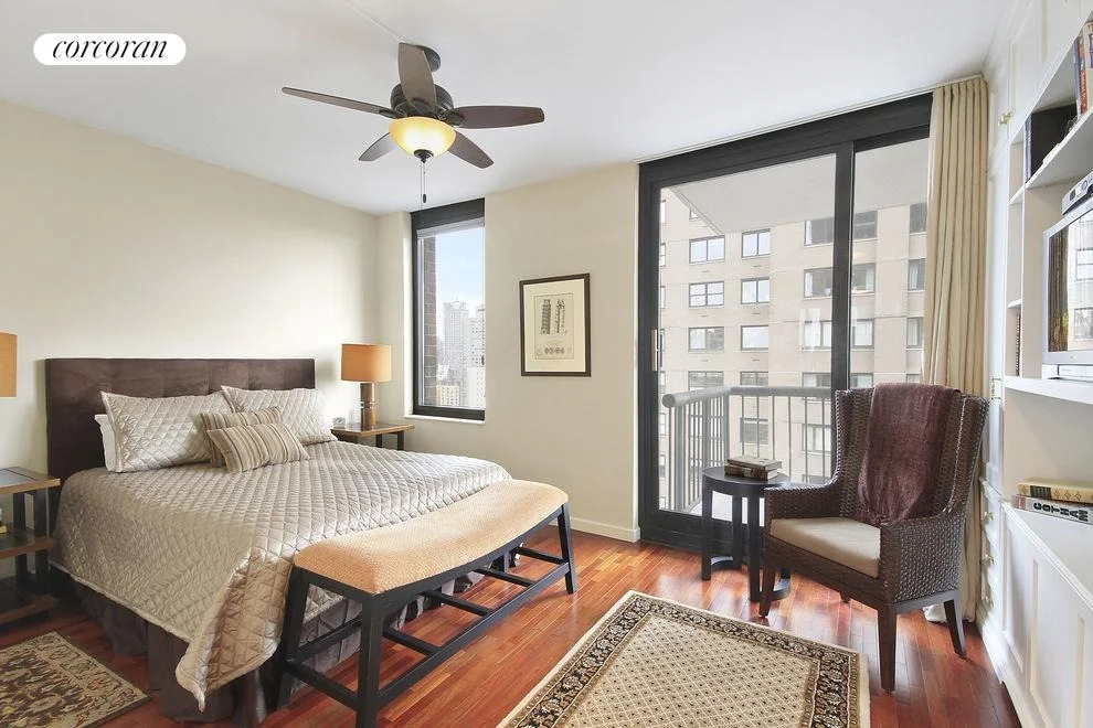 Unit for sale at 52 E END Avenue, Manhattan, NY 10028
