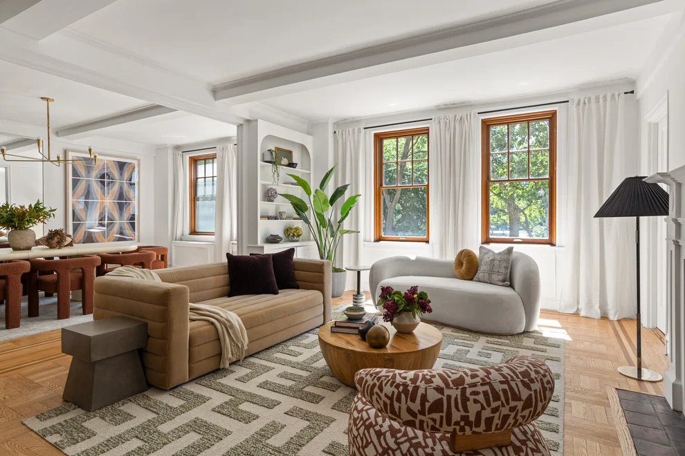 Unit for sale at 32 WASHINGTON Square W, Manhattan, NY 10011