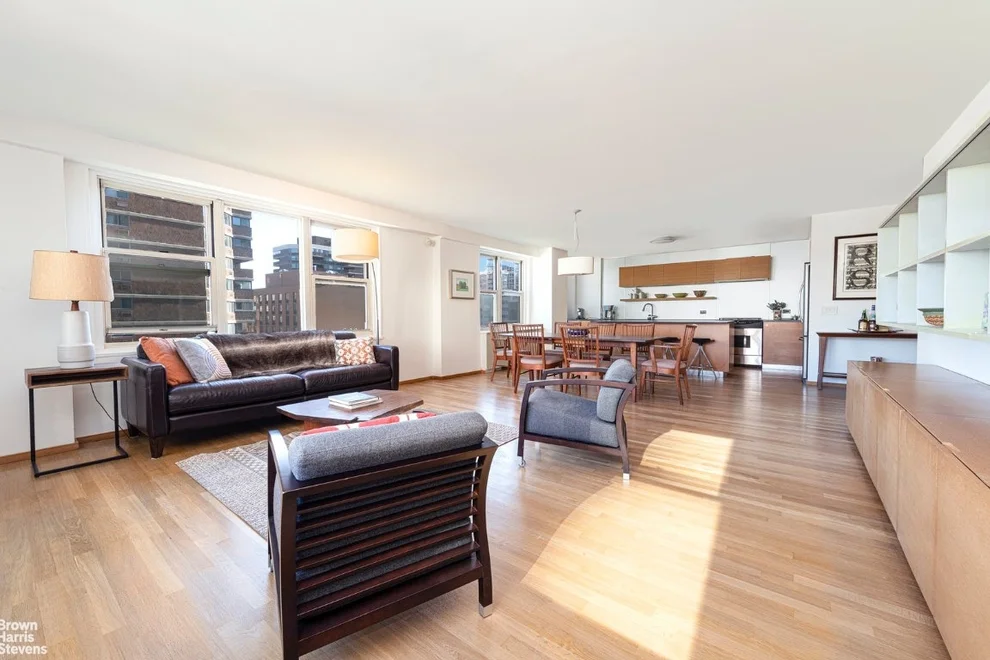 Unit for sale at 305 E 24TH Street, Manhattan, NY 10010