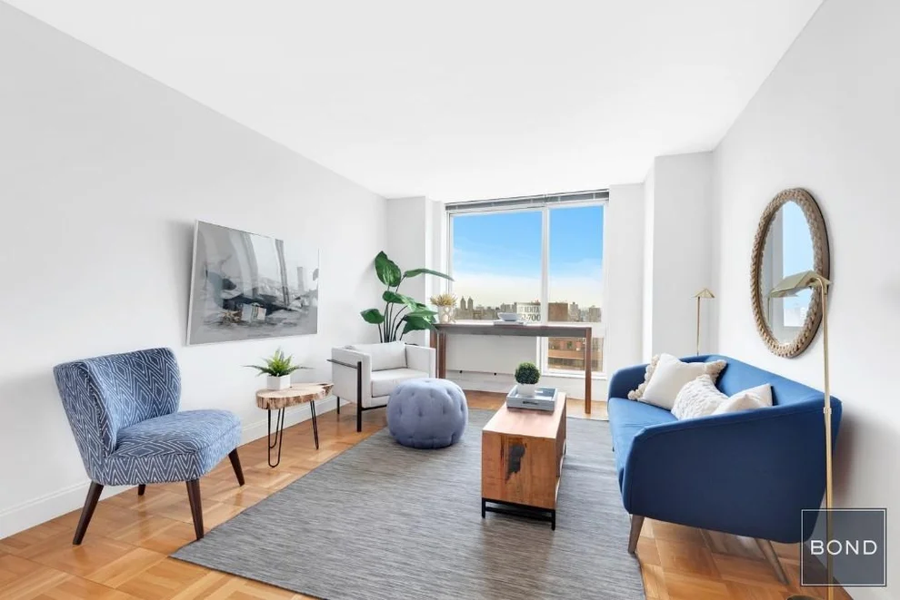 Unit for sale at 215 E 96th Street, Manhattan, NY 10128