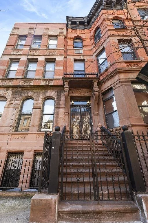 Unit for sale at 266 W 121st Street, Manhattan, NY 10027