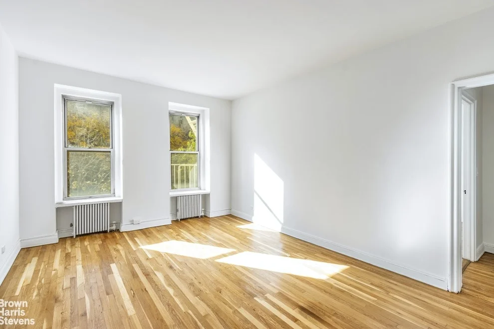 Unit for sale at 529 E 84TH Street, Manhattan, NY 10028