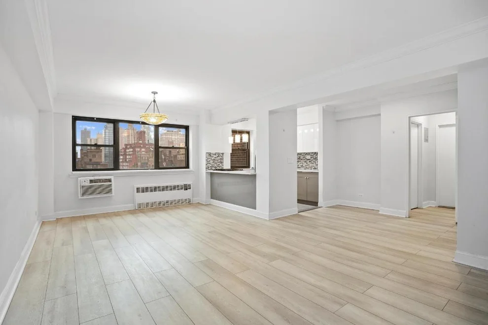 Unit for sale at 181 E 73RD Street, Manhattan, NY 10021
