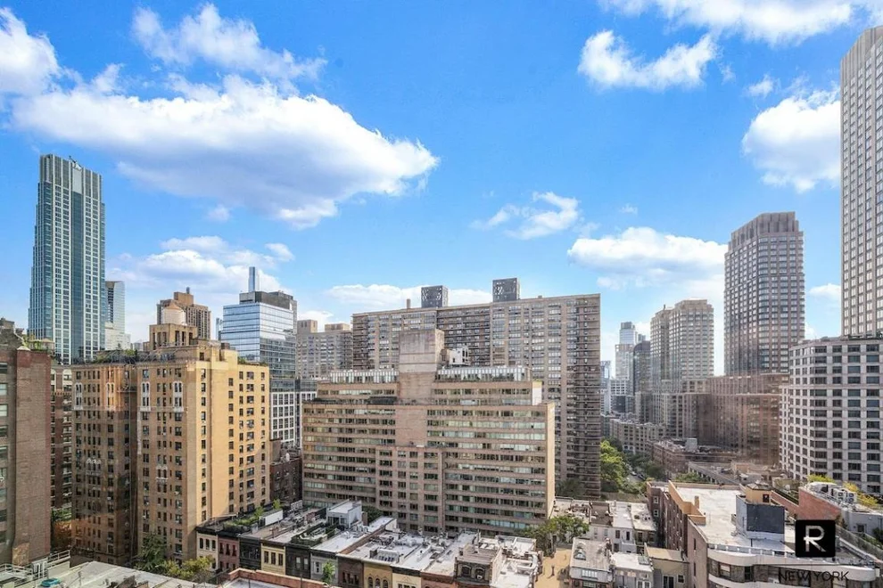 Unit for sale at 330 W 72nd Street, Manhattan, NY 10023
