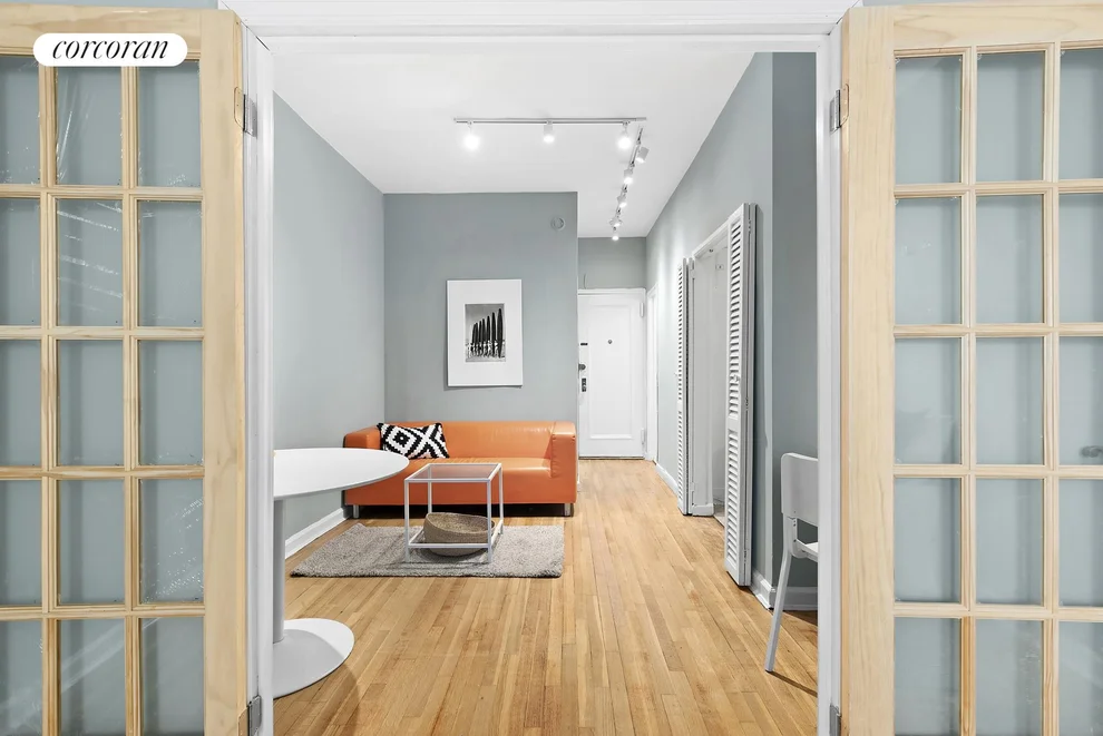 Unit for sale at 230 E 52ND Street, Manhattan, NY 10022