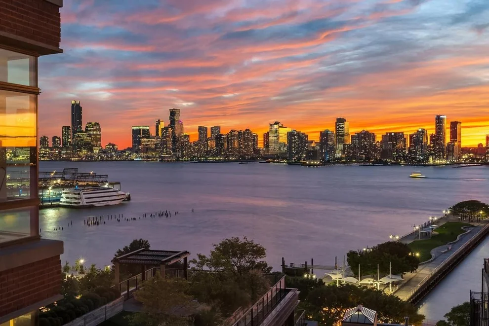 Unit for sale at 150 CHARLES Street, Manhattan, NY 10014