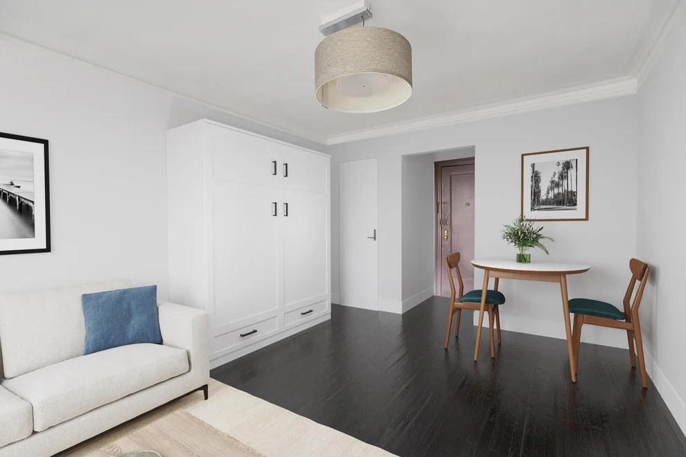 Unit for sale at 319 W 18TH Street, Manhattan, NY 10011