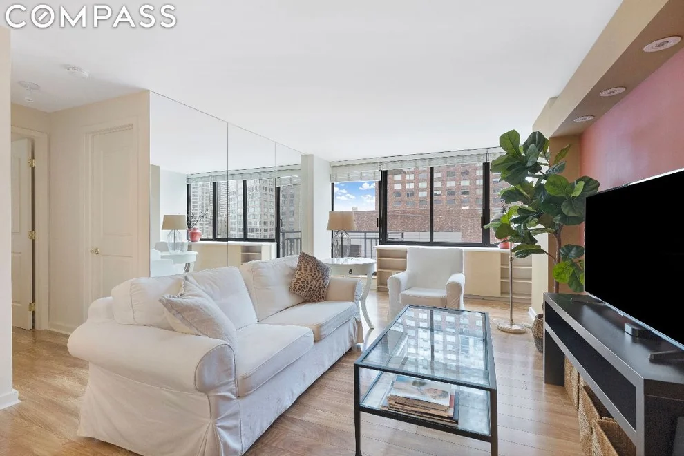 Unit for sale at 1991 Broadway, Manhattan, NY 10023