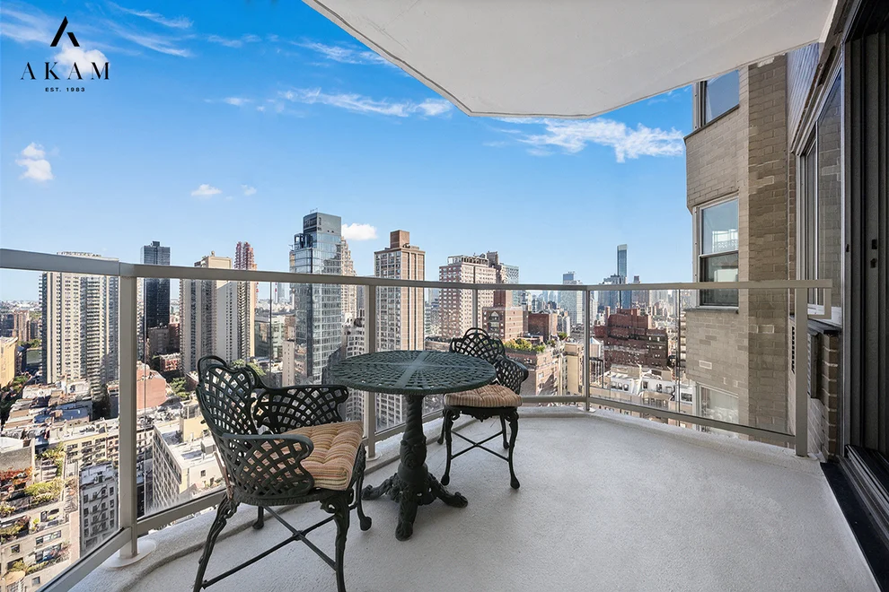 Unit for sale at 300 E 74th Street, Manhattan, NY 10021
