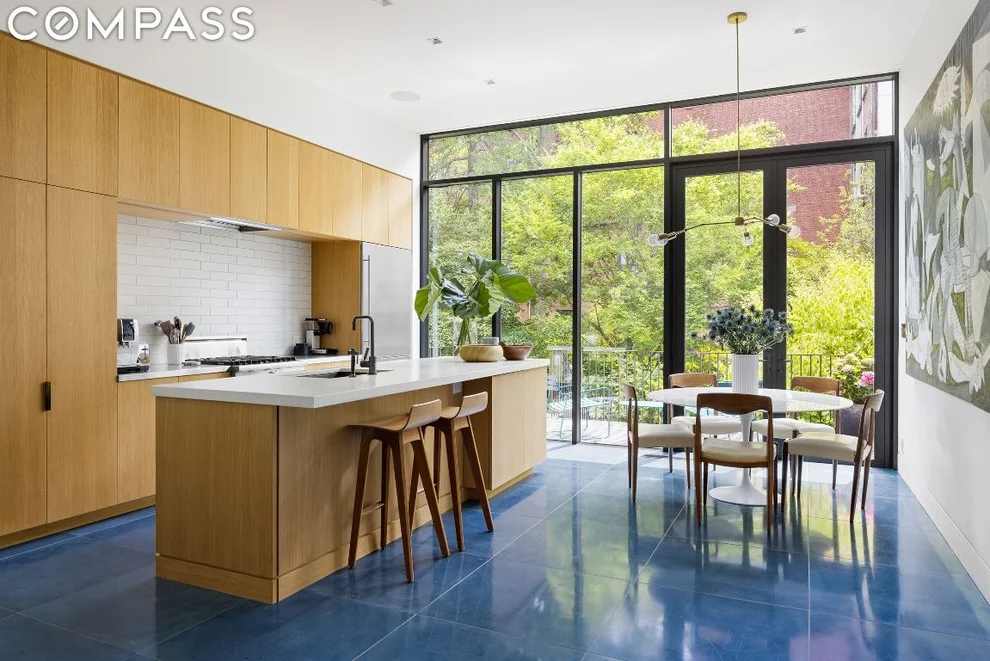 Unit for sale at 298 Dekalb Avenue, Brooklyn, NY 11205