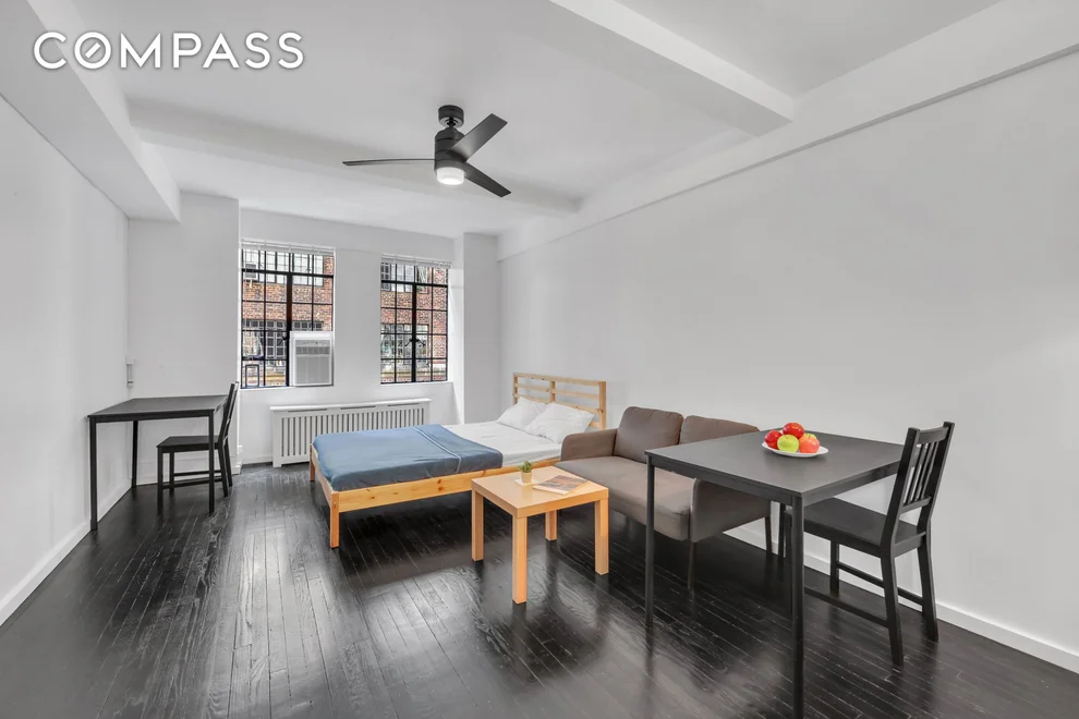 Unit for sale at 320 E 42nd Street, Manhattan, NY 10017