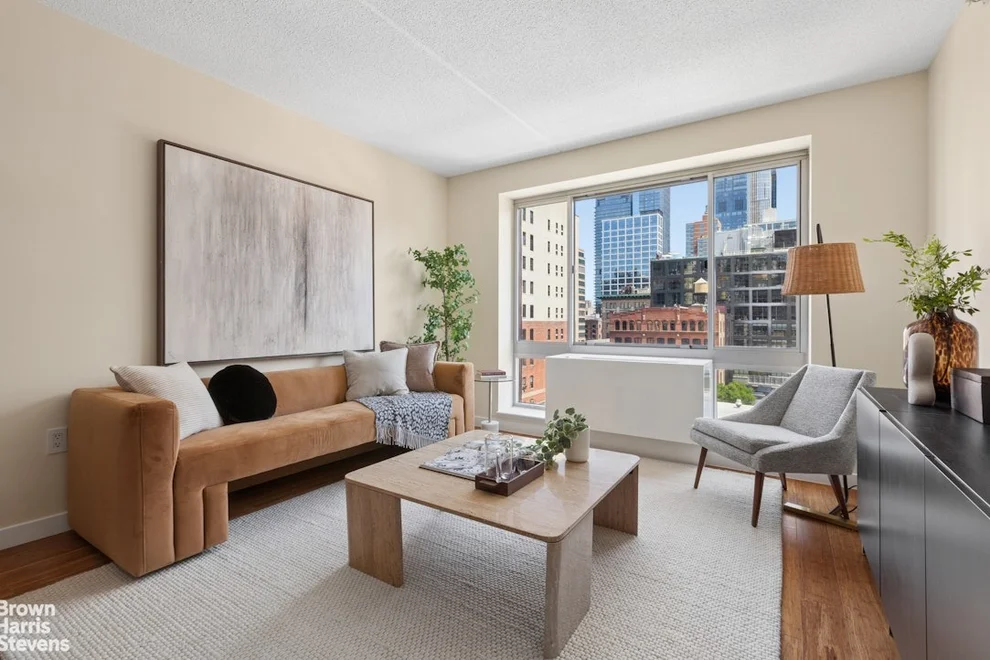 Unit for sale at 555 W 23RD Street, Manhattan, NY 10011