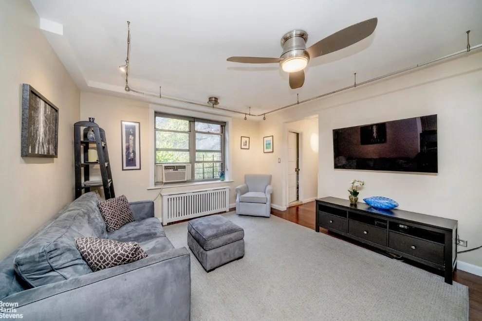 Unit for sale at 295 BENNETT Avenue, Manhattan, NY 10040