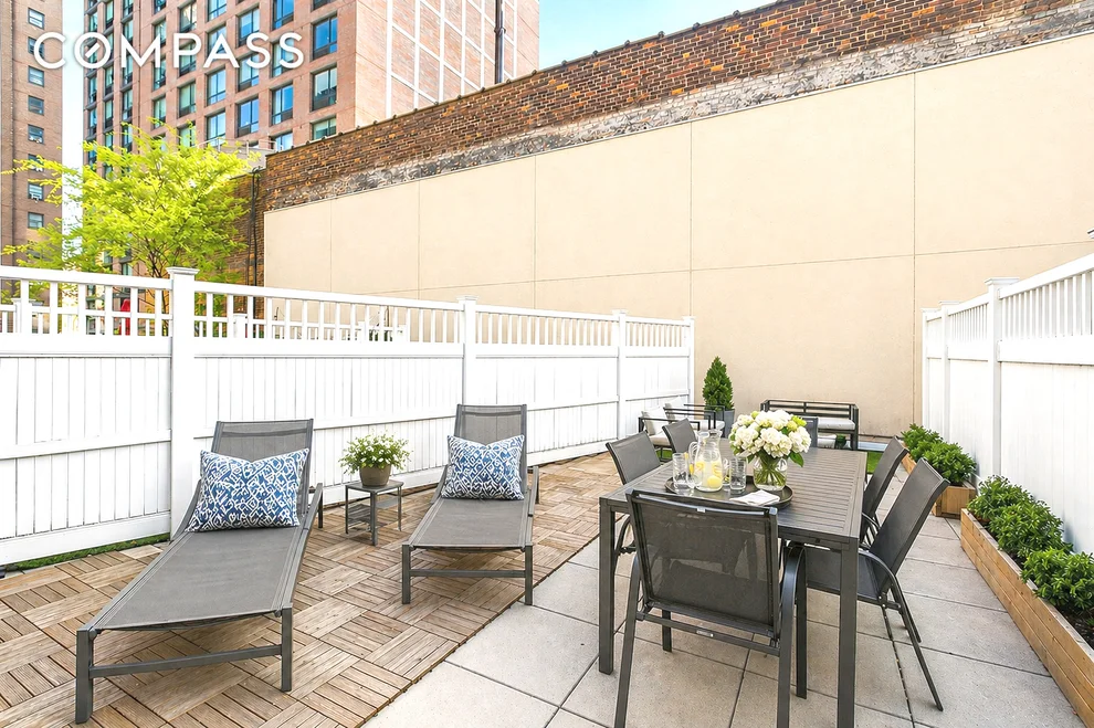 Unit for sale at 444 W 19th Street, Manhattan, NY 10011