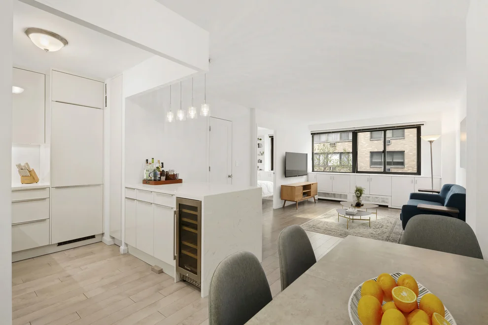 Unit for sale at 16 W 16TH Street, Manhattan, NY 10011